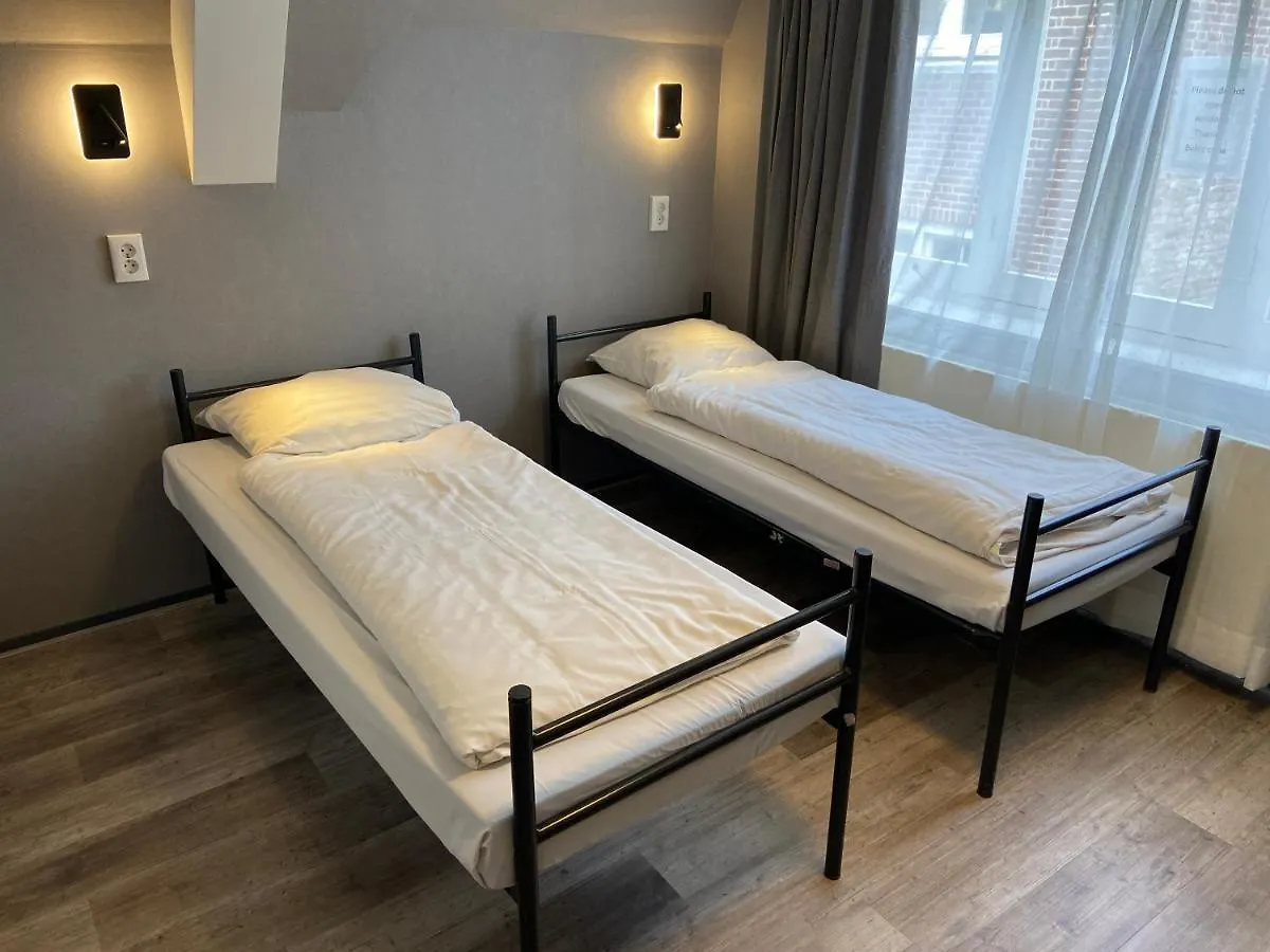 Xplore Hostel Амстердам