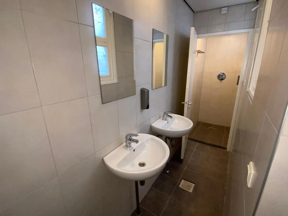 Xplore Hostel Амстердам