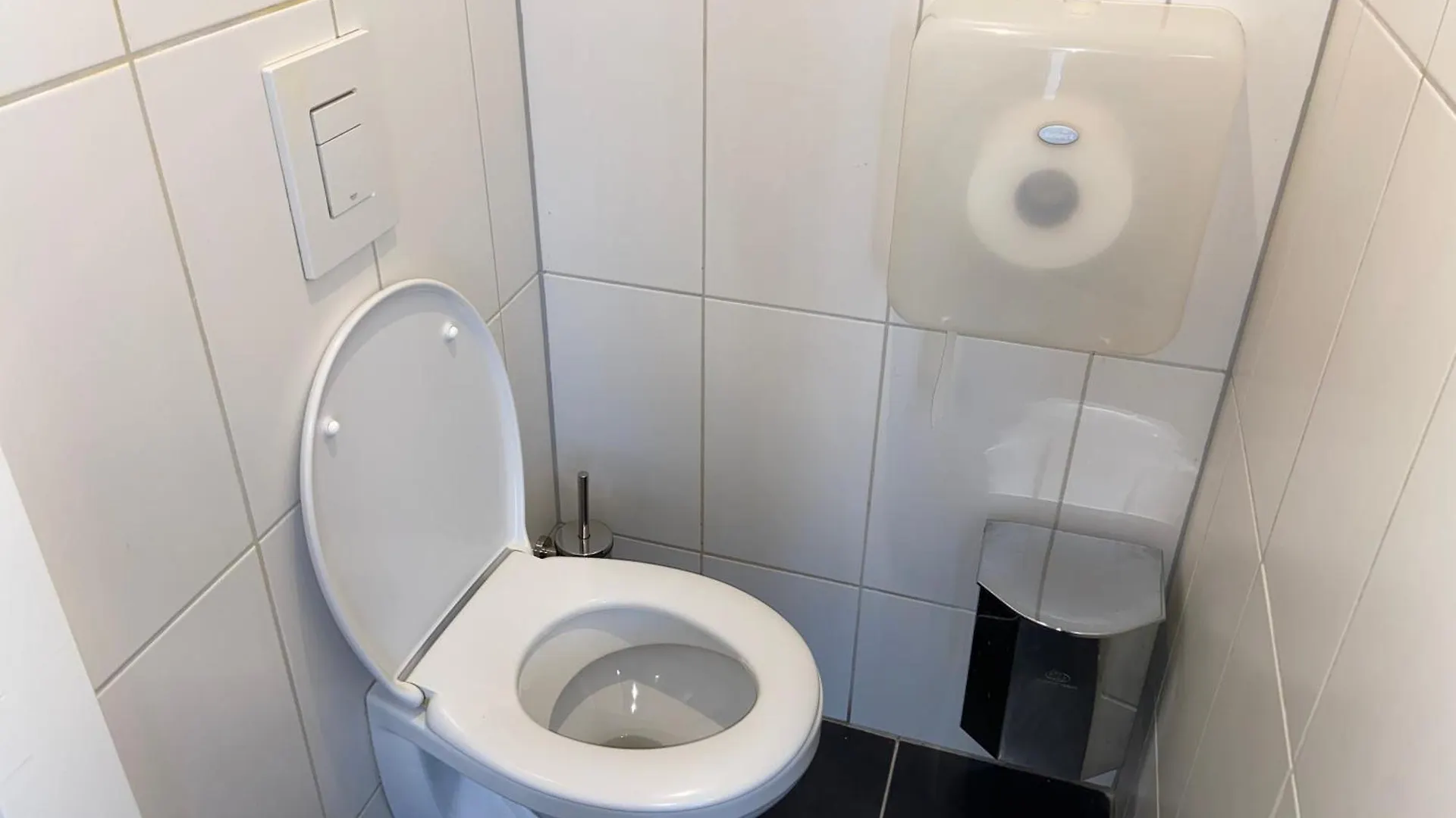 Xplore Hostel Амстердам