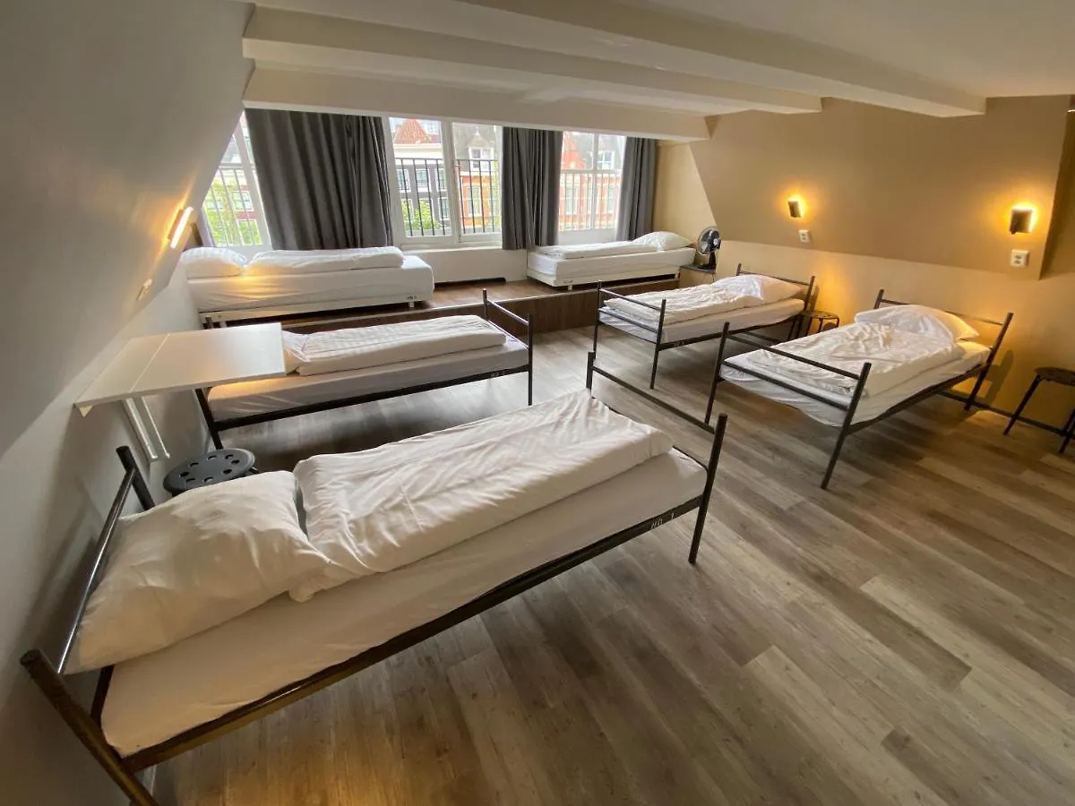 Xplore Hostel Amsterdam