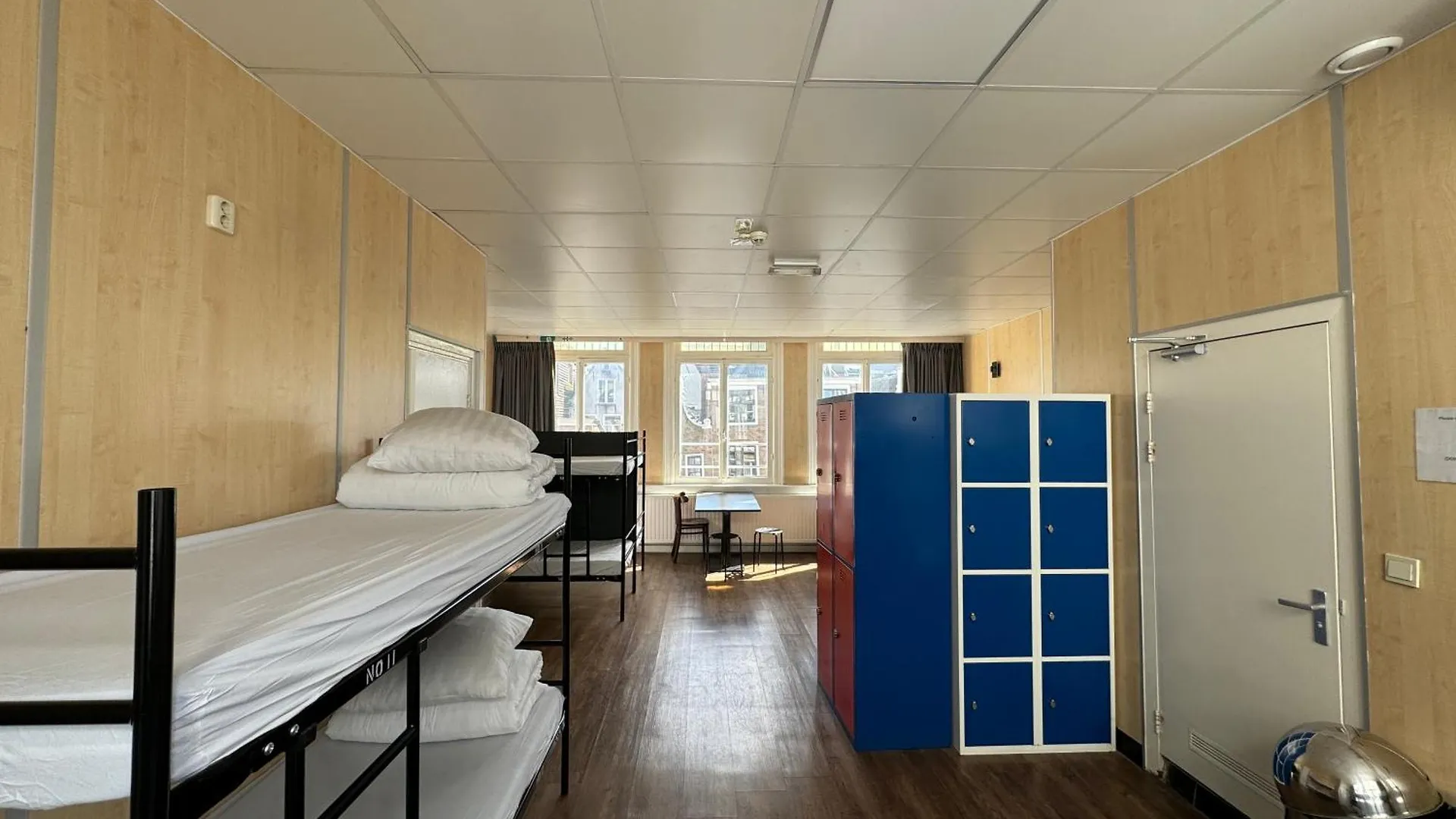 Xplore Hostel Amsterdam